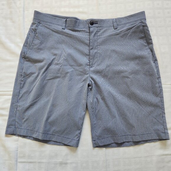 PGA Tour Other - PGA Tour Golf Shorts Mens 38 Blue Gray Checks Performance Stretch 10" Inseam
